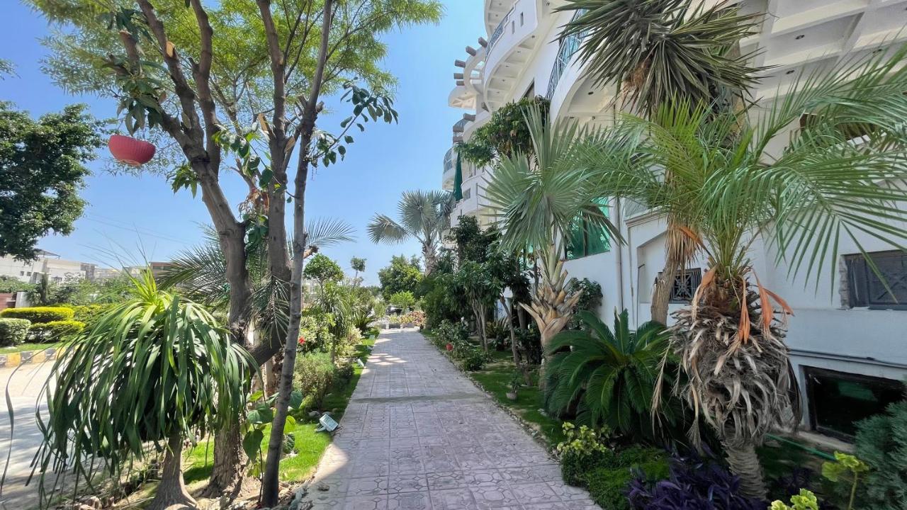 Midways Guest House And Hotels 伊斯兰堡 外观 照片