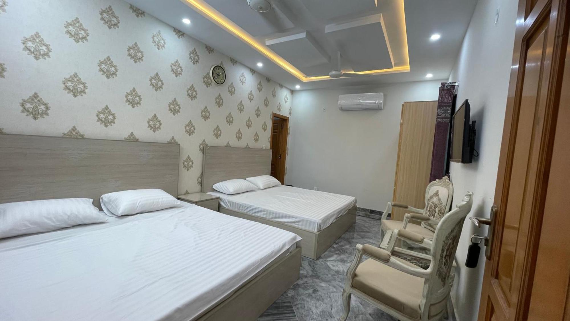 Midways Guest House And Hotels 伊斯兰堡 外观 照片