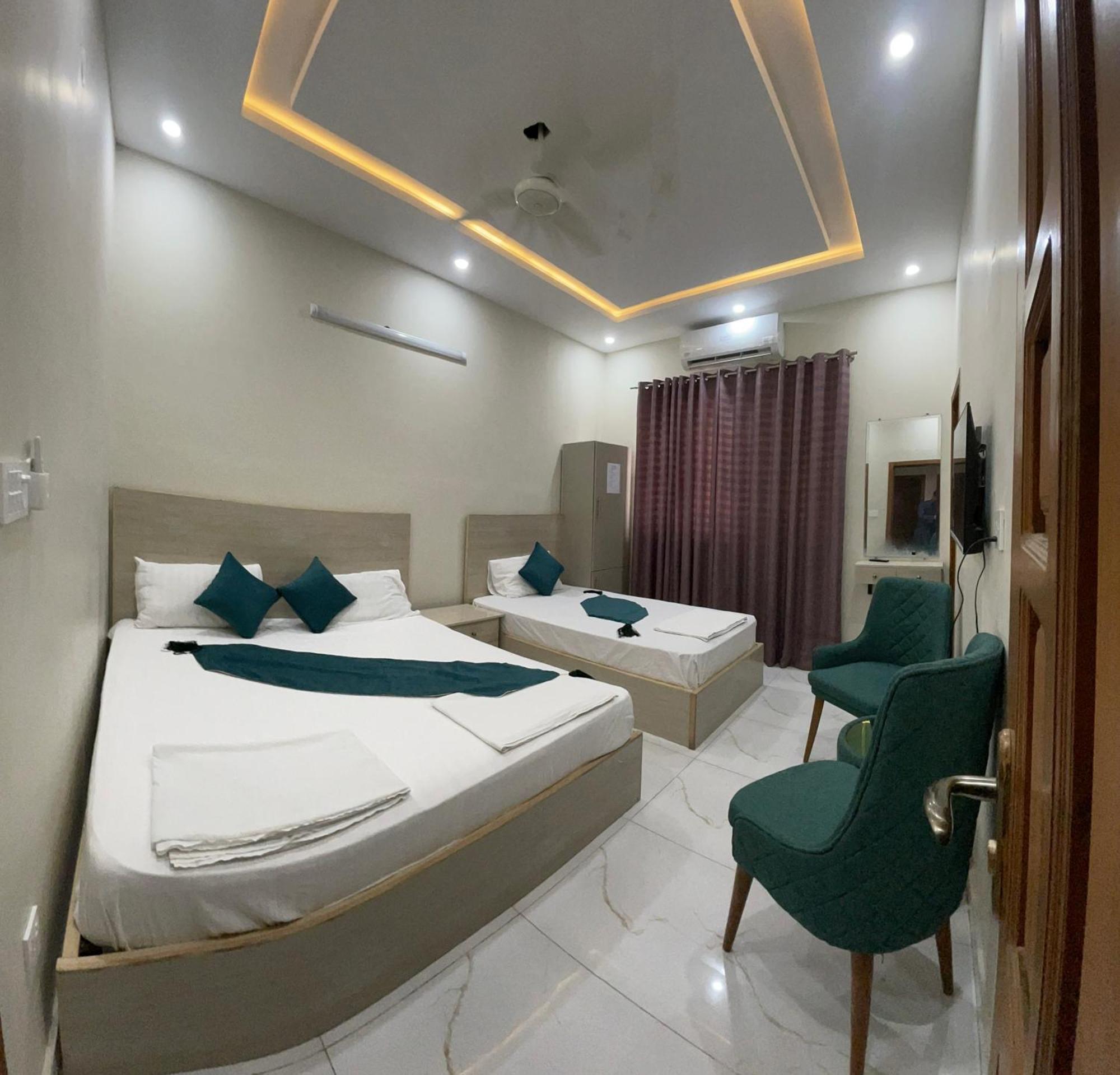 Midways Guest House And Hotels 伊斯兰堡 外观 照片