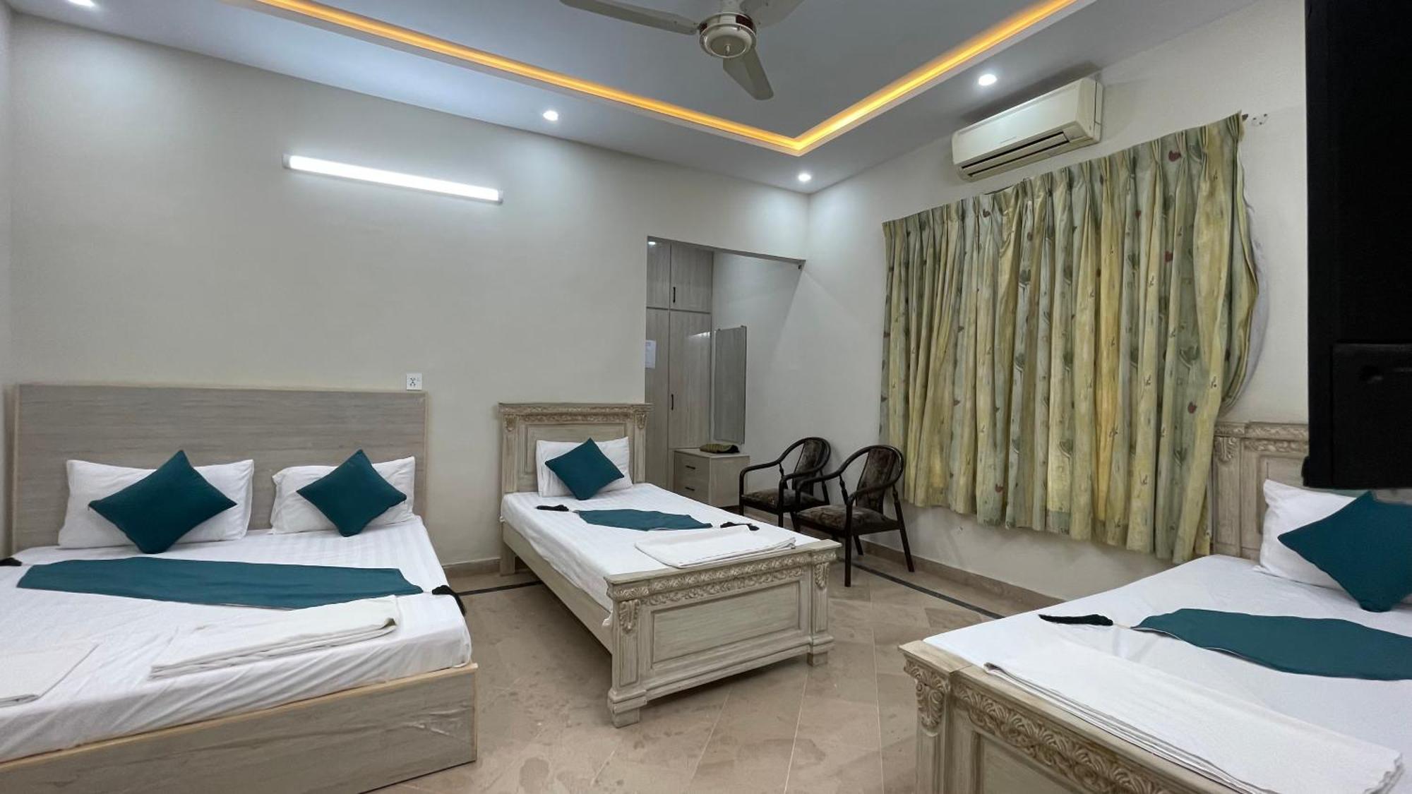 Midways Guest House And Hotels 伊斯兰堡 外观 照片